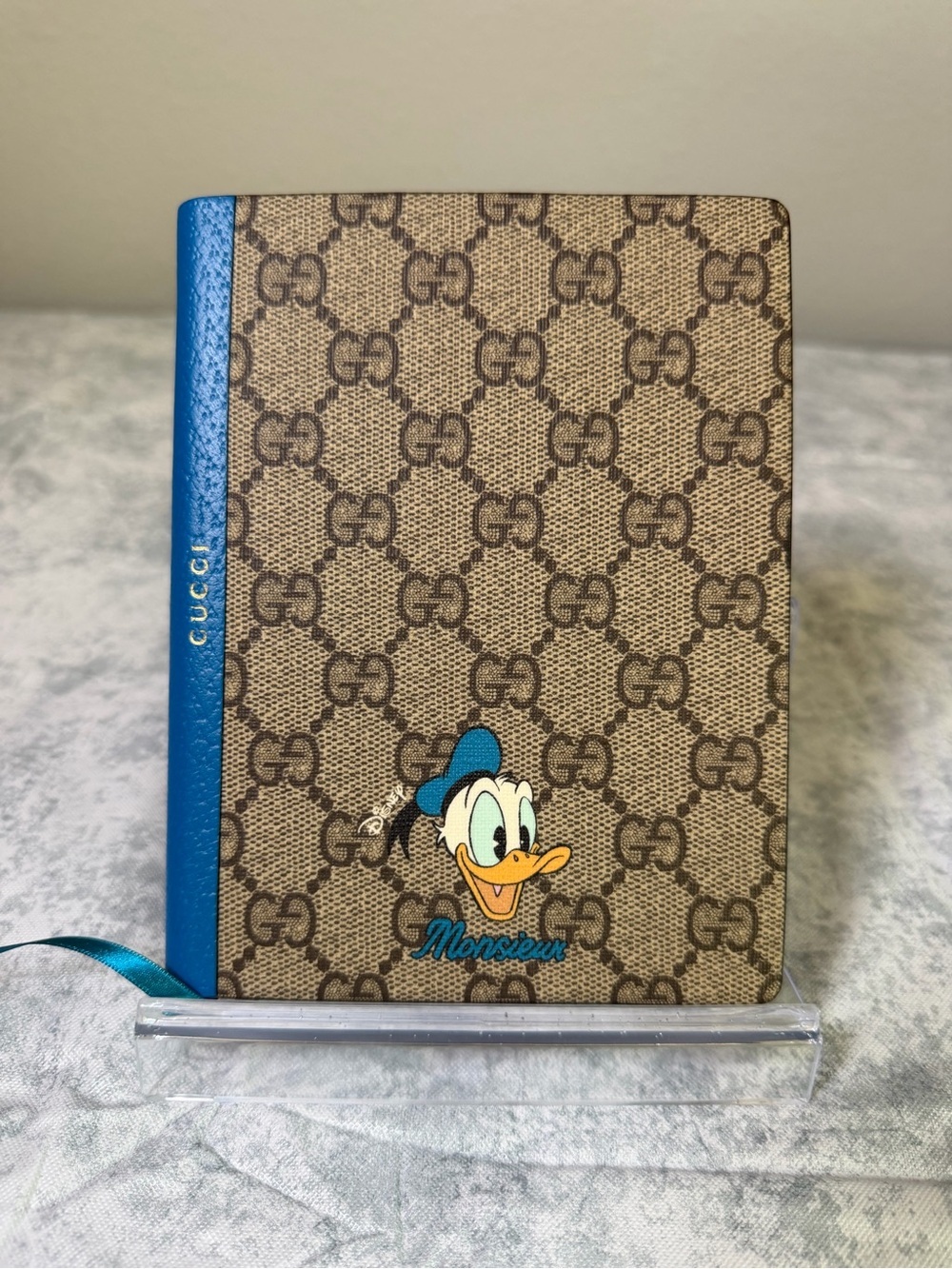 Gucci x Disney GG Supreme Donald Duck notebook
